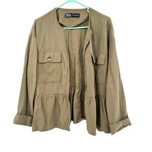 Zara Size XL Long Sleeve Lightweight Jacket Green Ruffle‎ Bottom Pockets Casual